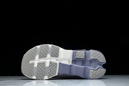 ON CLOUDFLAYER5 (Varios)