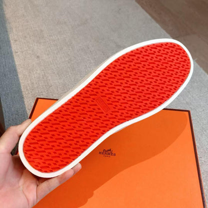 HERMES Boomerang sneaker