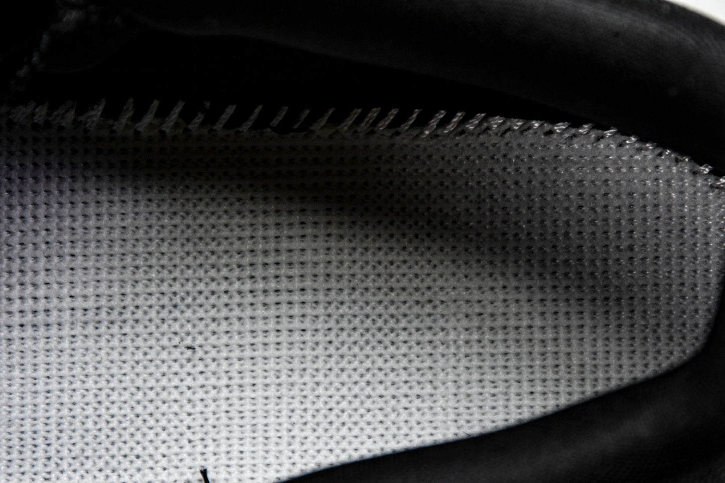 ON CLOUDTILT (Varios)