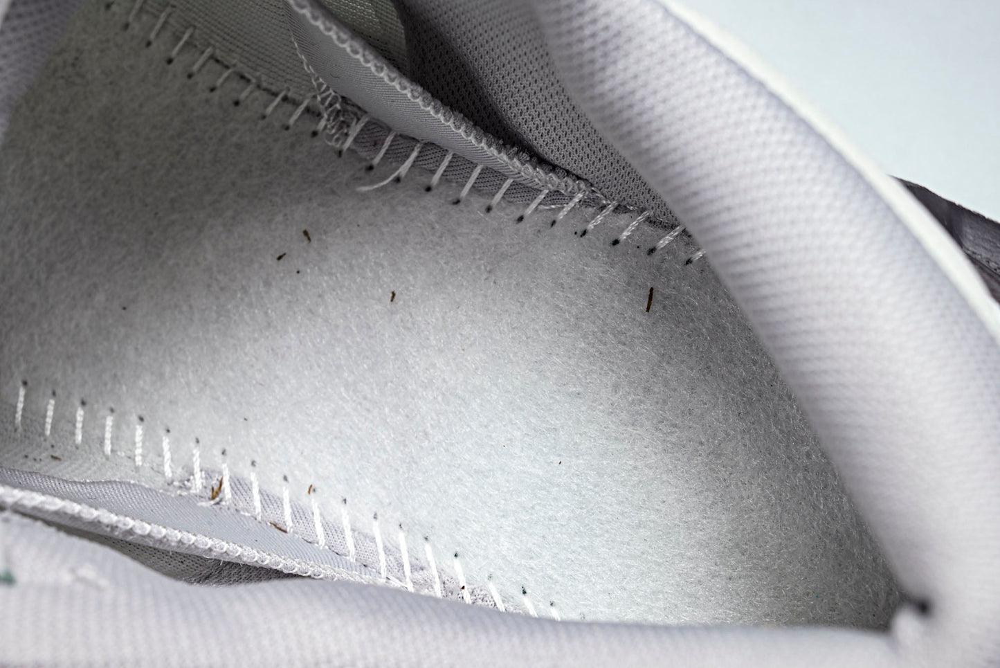 ON CLOUDFLAYER5 (Varios)