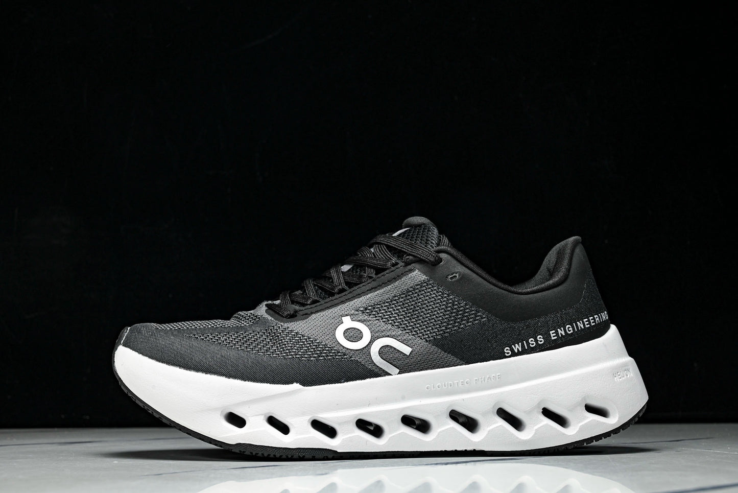 ON CLOUDSURFER NEXT (Varios)