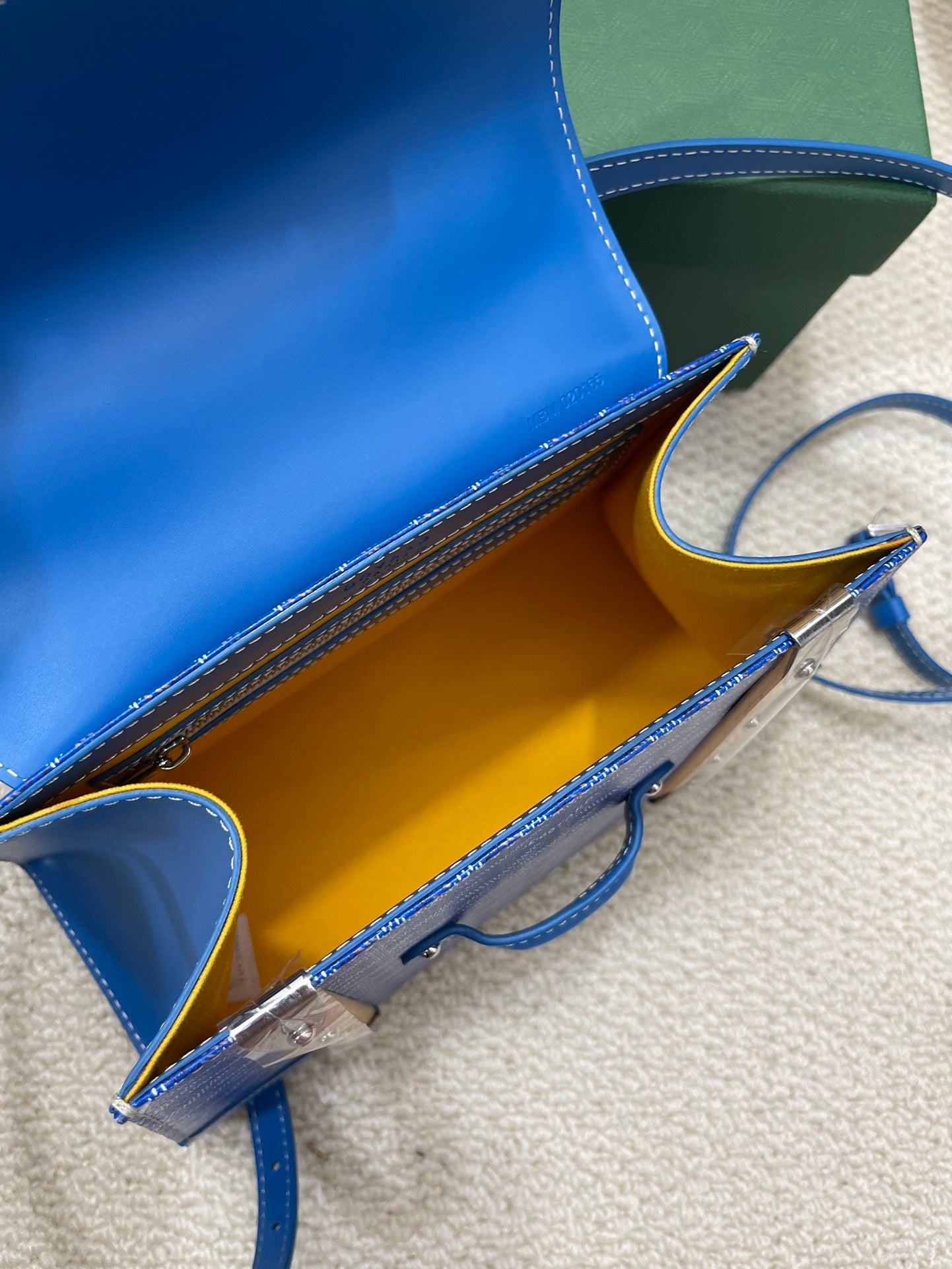 GOYARD Saïgon Structuré PM Bag (VARIOS COLORES)