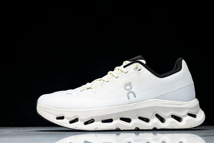 ON CLOUDTILT (Varios)