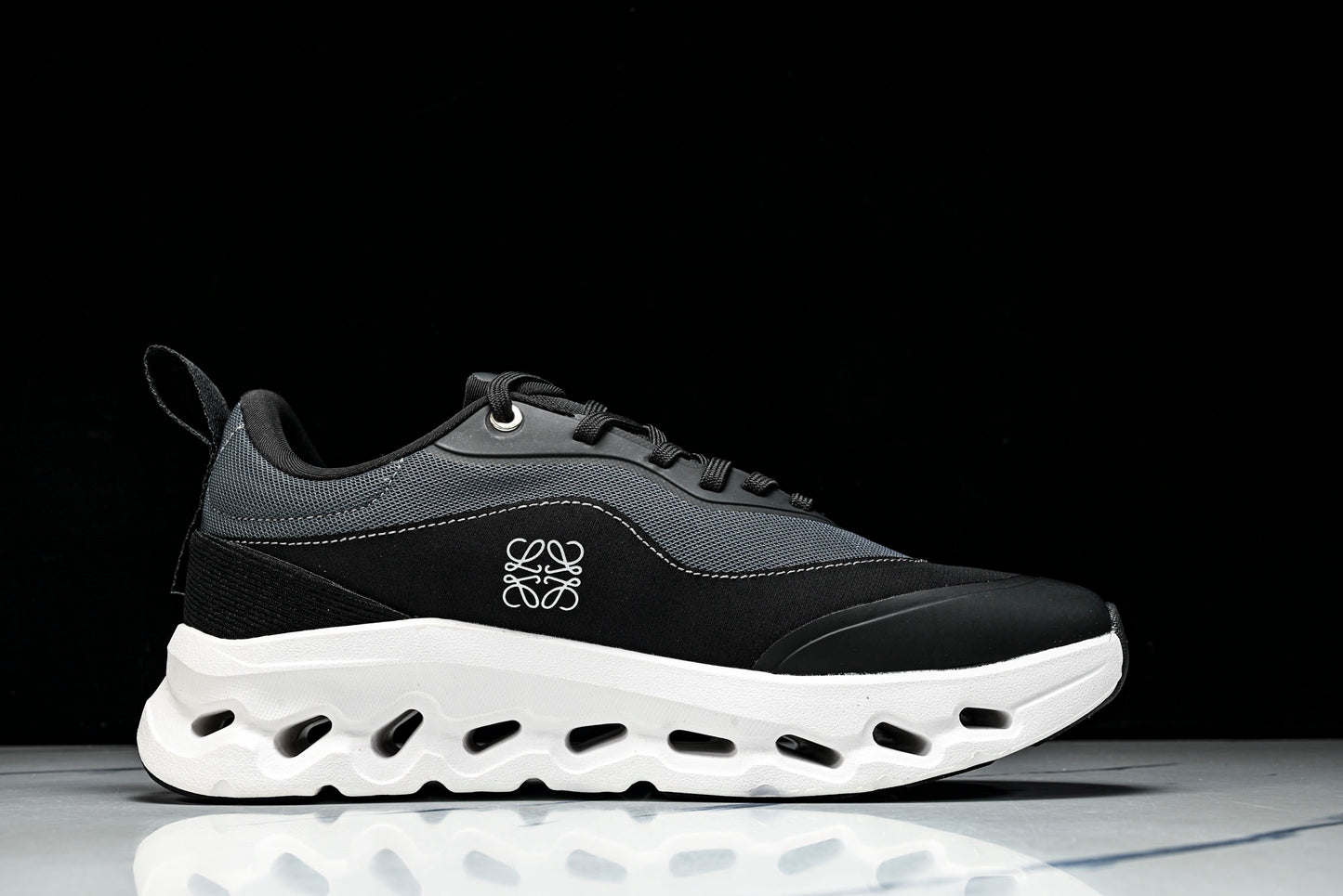 ON CLOUDTILT 2.0 (Varios)