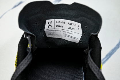 ON CLOUDMONSTER (Varios)