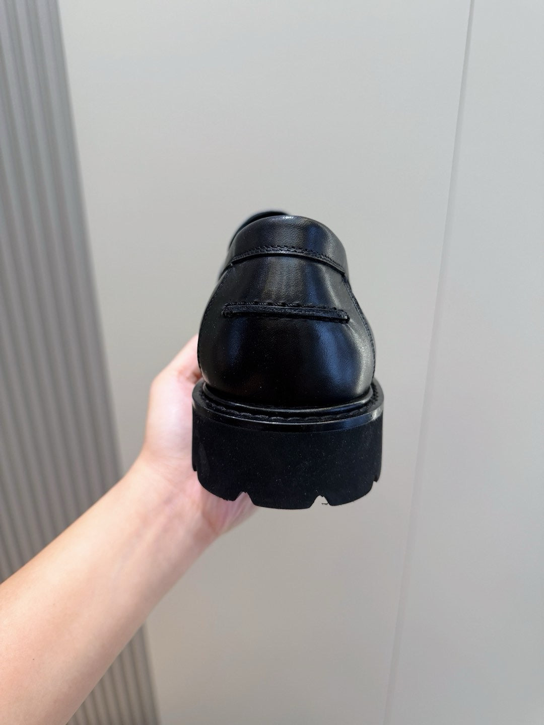 HERMES Casual Shoes