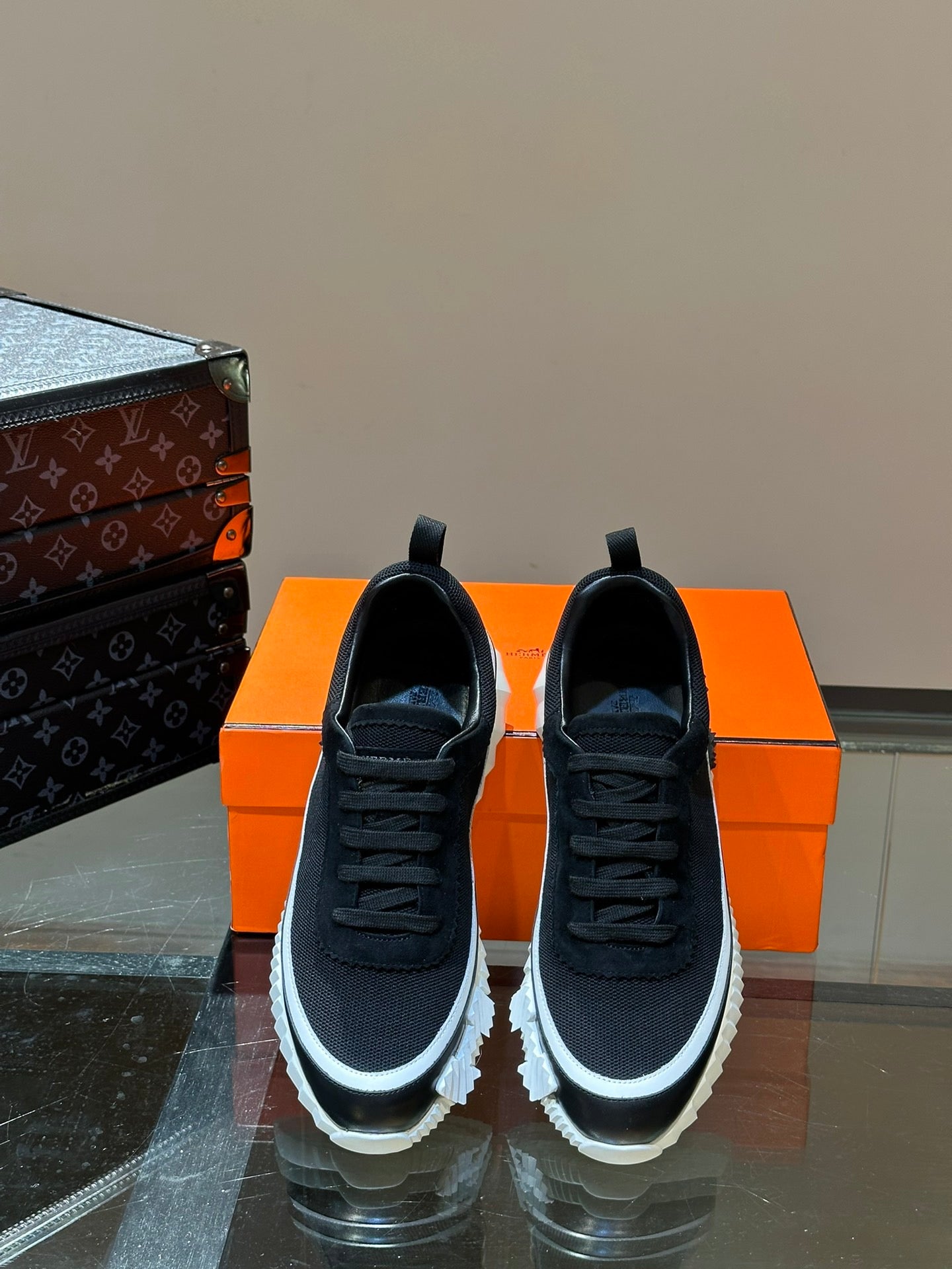 HERMES Bouncing sneaker