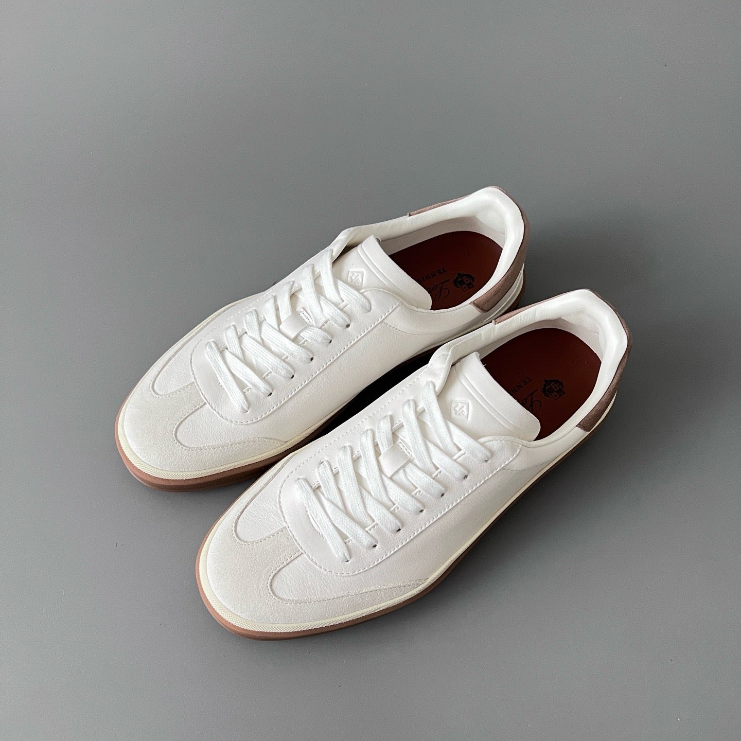 LORA PIANA  Sneakers (Varios)