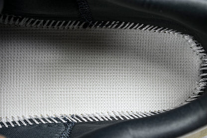 ON CLOUDTILT (Varios)