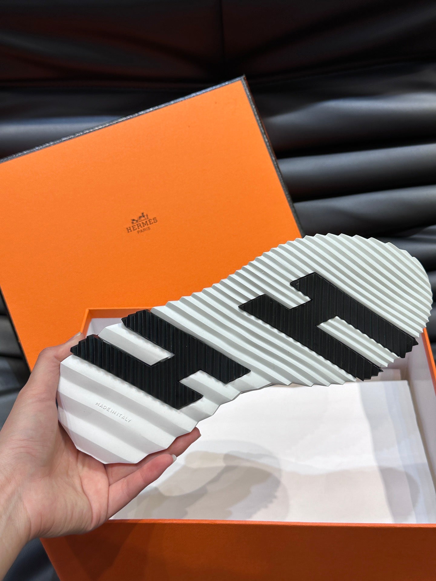 HERMES Bouncing sneaker (VARIOS)