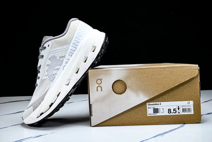 ON CLOUDMONSTER (Varios)