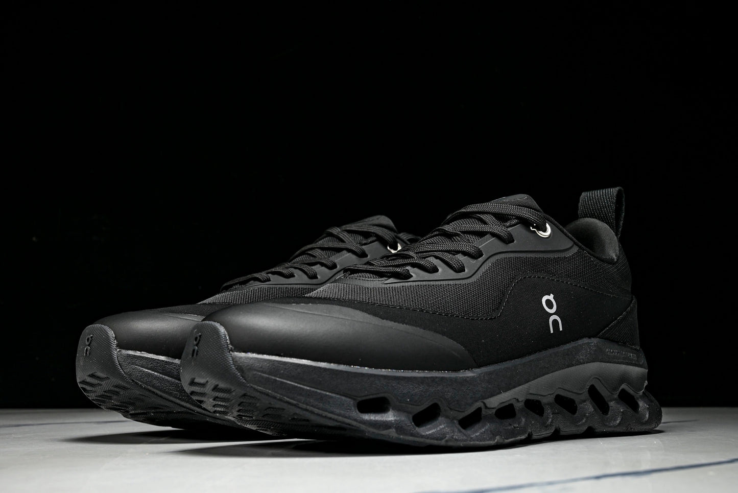 ON CLOUDTILT 2.0 (Varios)