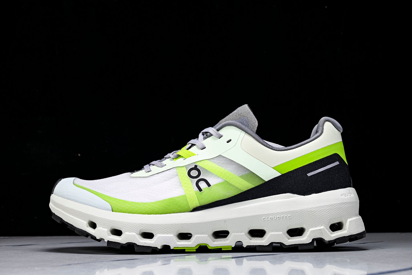 ON CLOUDVISTA 2 (Varios)