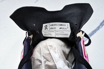 ON CLOUDMONSTER (Varios)