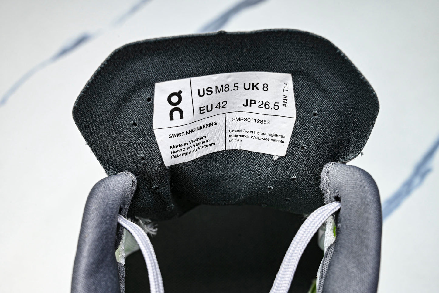 ON CLOUDVISTA 2 (Varios)