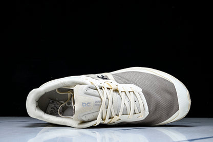 ON CLOUDVISTA 2 (Varios)