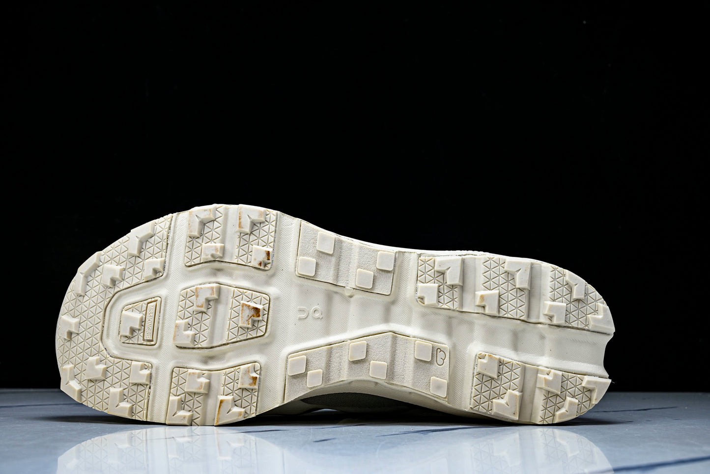 ON CLOUDVISTA 2 (Varios)