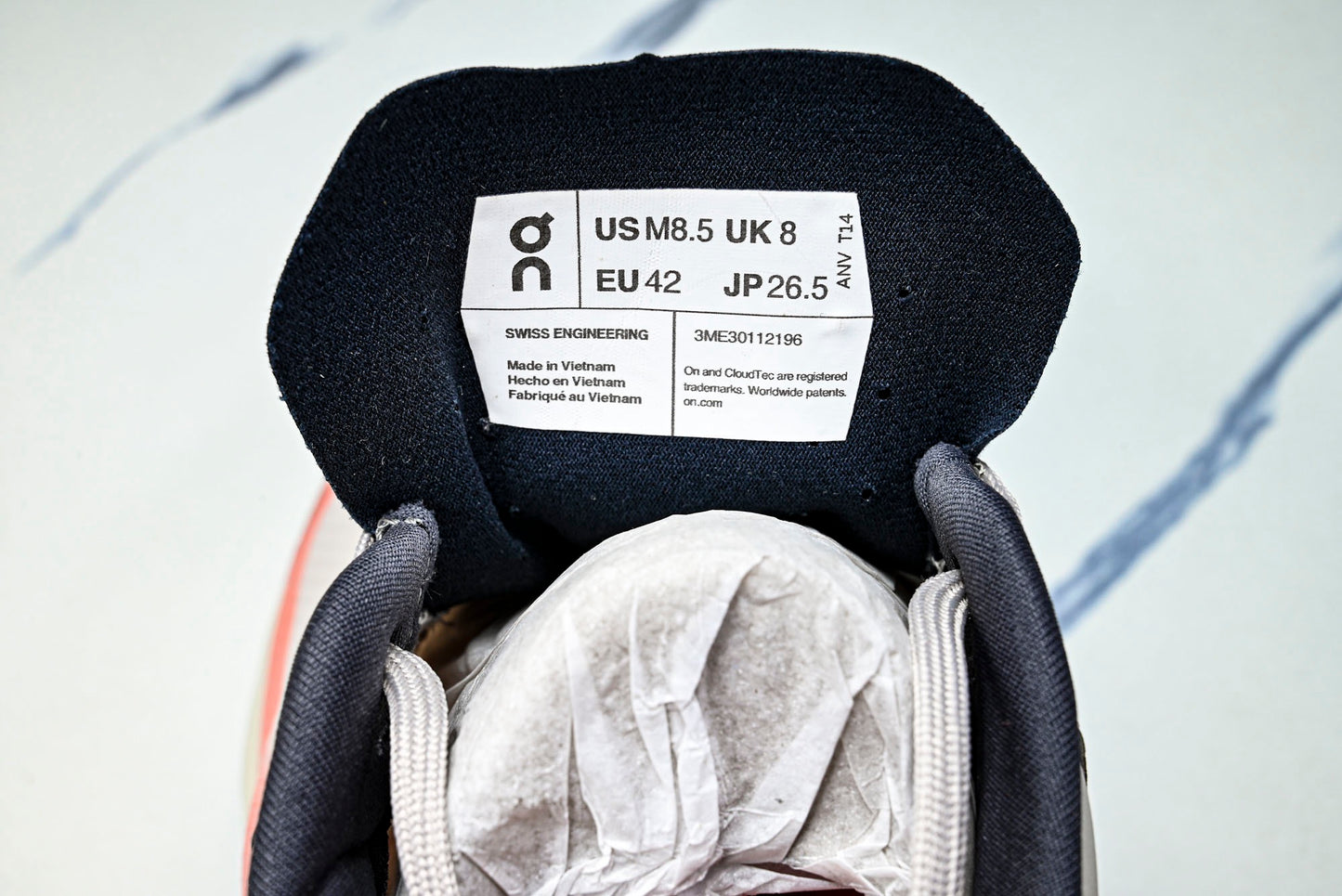 ON CLOUDVISTA 2 (Varios)