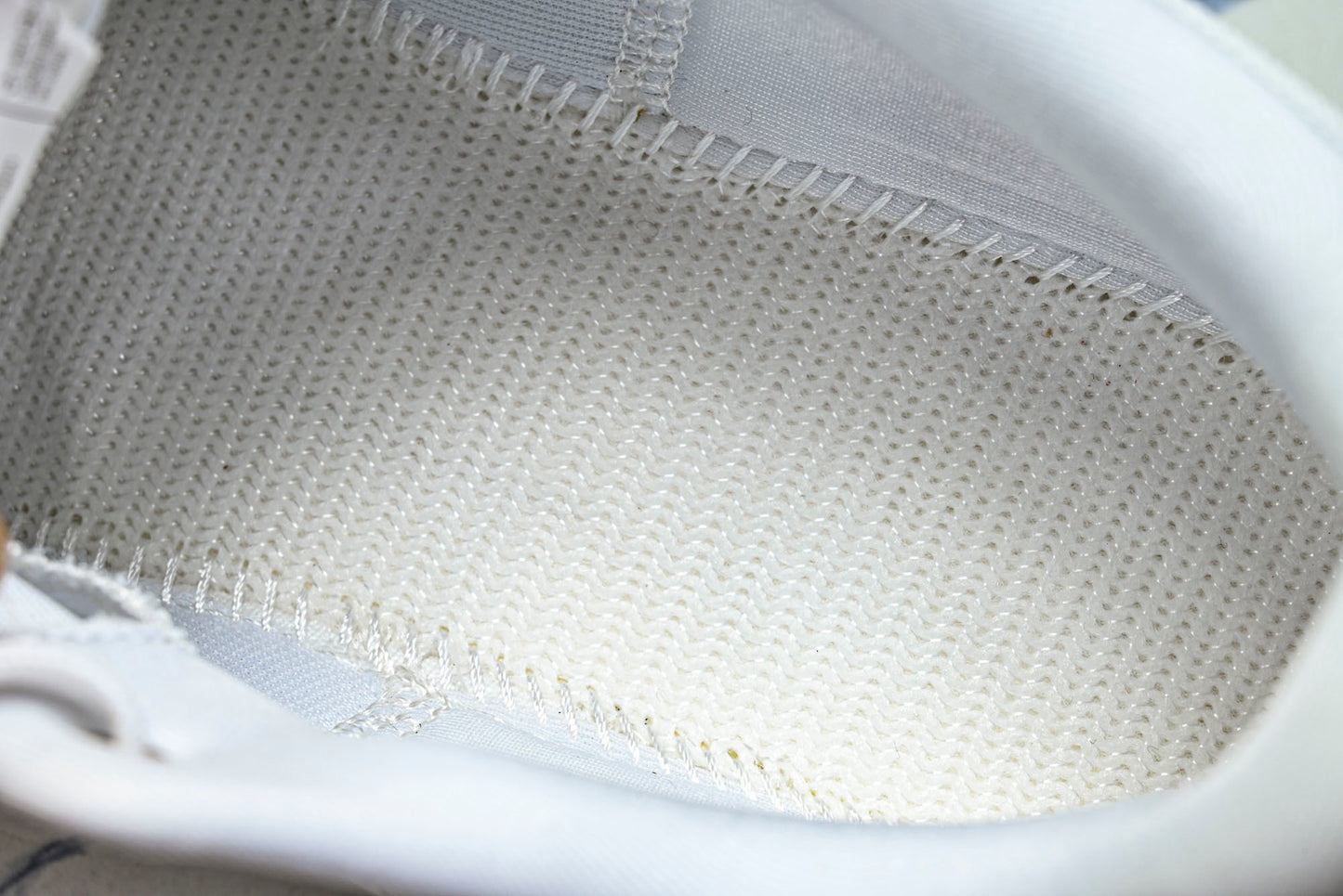 ON CLOUDTILT 2.0 (Varios)