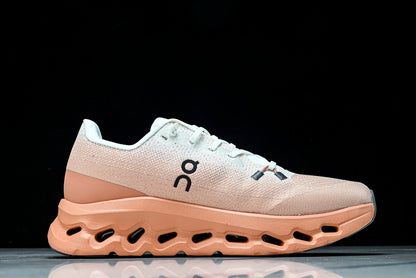 ON CLOUDTILT (Varios)