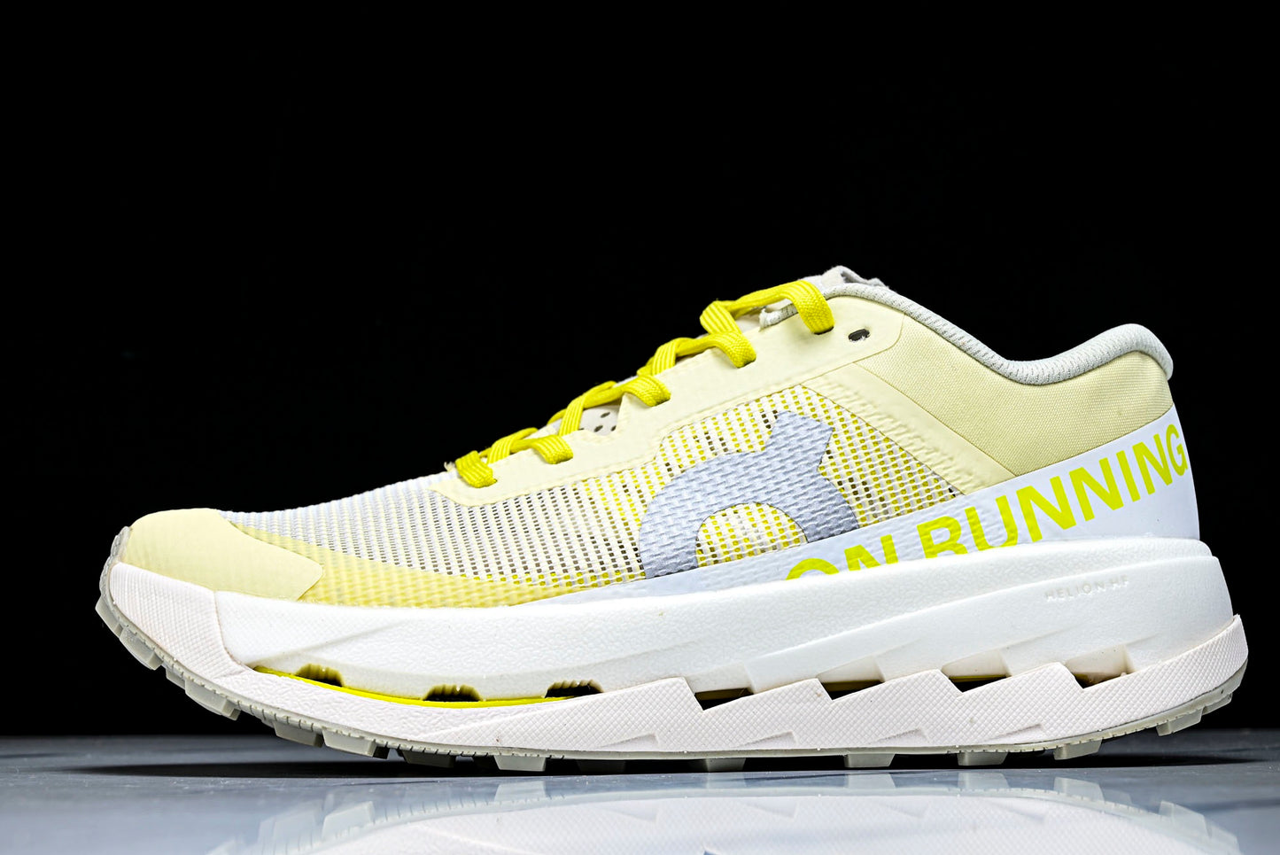 ON CLOUDMONSTER (Varios)