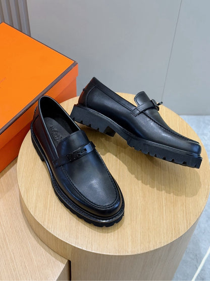 HERMES Casual Shoes