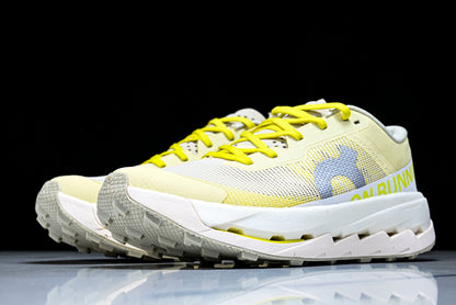 ON CLOUDMONSTER (Varios)