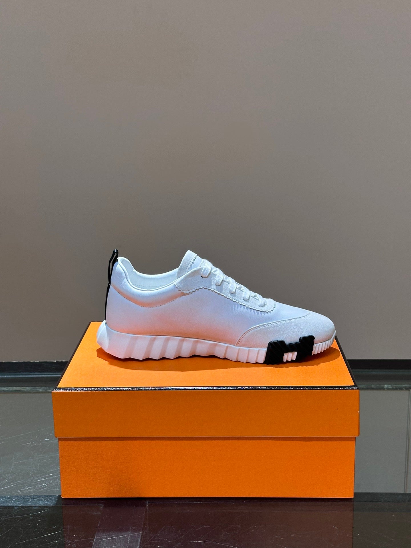 HERMES Bouncing sneaker (VARIOS)