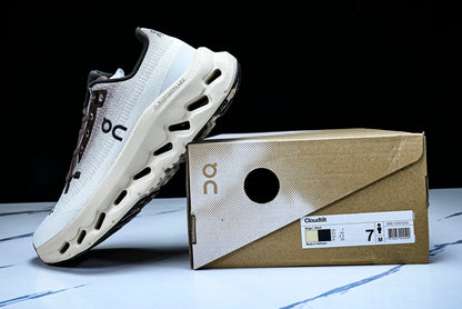 ON CLOUDTILT (Varios)