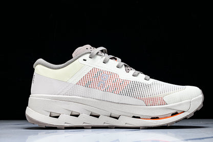 ON CLOUDMONSTER (Varios)