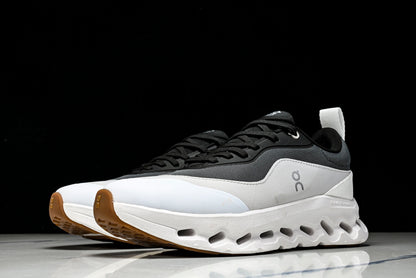 ON CLOUDTILT 2.0 (Varios)