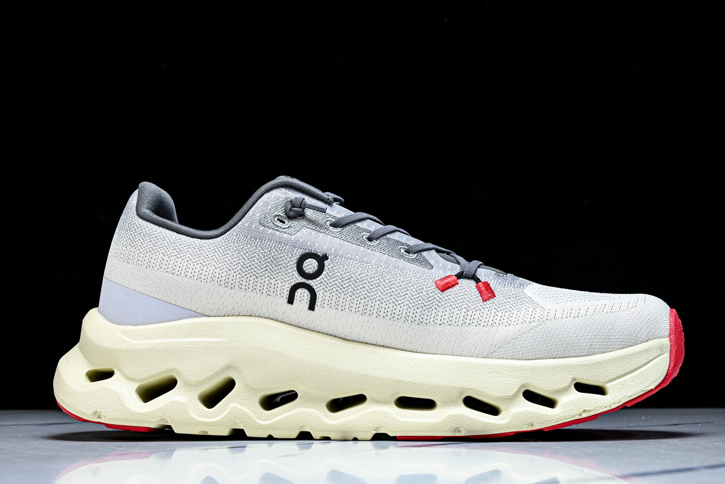 ON CLOUDTILT (Varios)