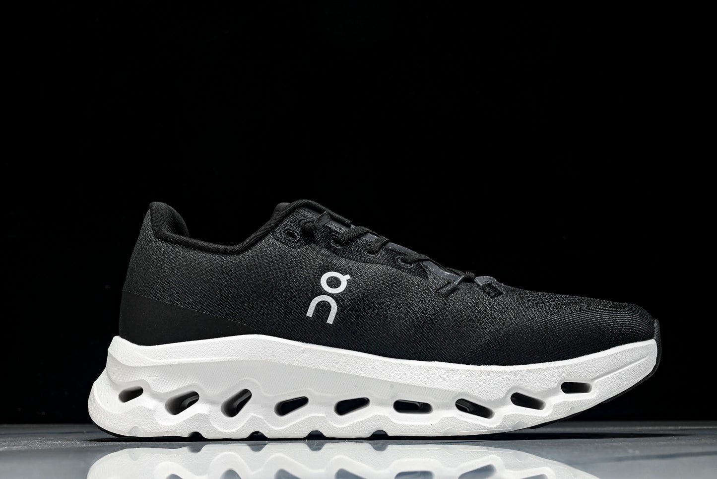 ON CLOUDTILT (Varios)