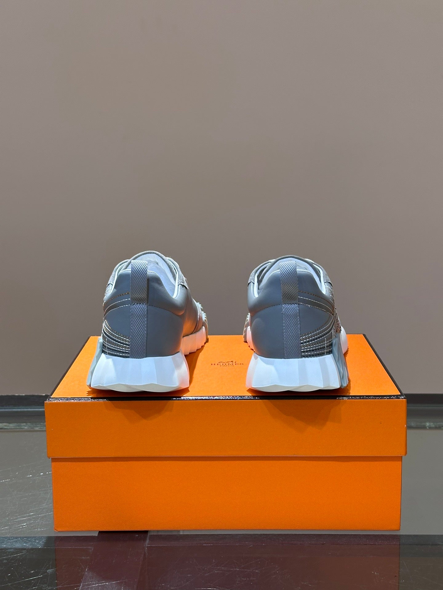 HERMES Bouncing sneaker (VARIOS)