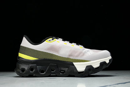 ON CLOUDMONSTER (Varios)